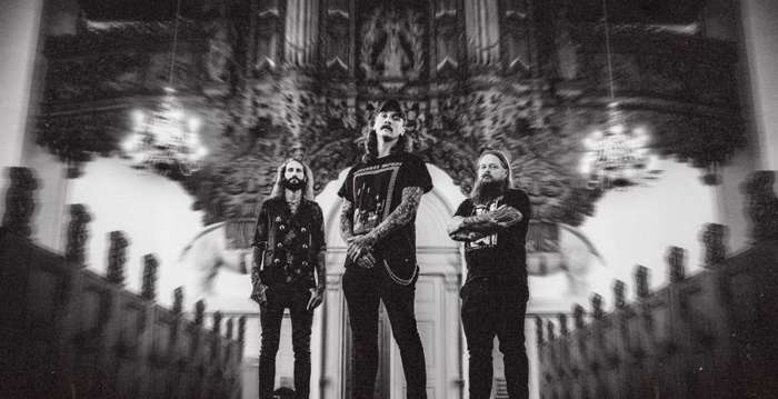 Katla revela videoclipe para o novo single "Dead Lover"