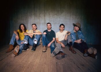 Lanco "We Grow Up Up": Makin 'Tracks