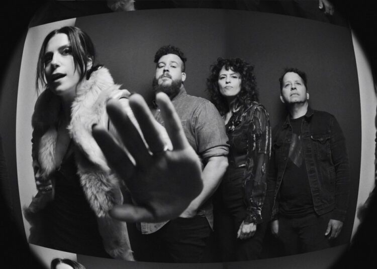 Lane Moore + foi lançamento de romance primeiro novo músicas em uma década