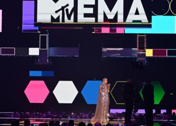 MTV EMAs, CMT Music Awards parado à frente da Paramount Incorporação