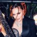 Madonna trabalhando em novas músicas como 'presente do dia dos namorados' para os fãs
