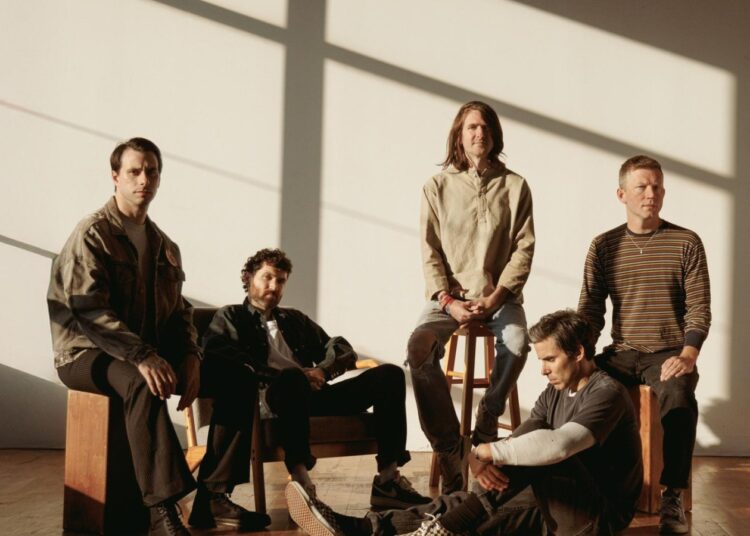 Mayday Parade Compartilhe um novo single 'Rumo a você' do álbum 'Sweet'