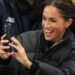 Meghan Markle adota a abordagem real das mídias sociais em um movimentação ousada de relações públicas
