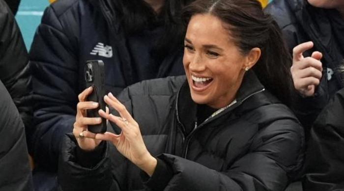 Meghan Markle adota a abordagem real das mídias sociais em um movimentação ousada de relações públicas