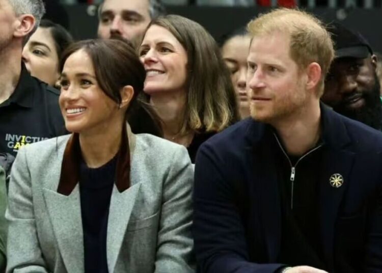 Meghan Markle bateu enquanto joga mais de £ 12k em seu guarda -roupa Invictus | Real | Notícias