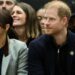 Meghan Markle 'copia a princesa Kate' enquanto ela arrasa £ 750 blazer | Real | Notícias