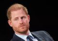 Meghan Markle e o príncipe Harry não retornam à família real devido a 'comportamento passado'