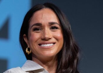 Meghan Markle 'espelhando as táticas' da família real enquanto promove os próximos projetos, reivindicações de especialistas | Notícias do mundo