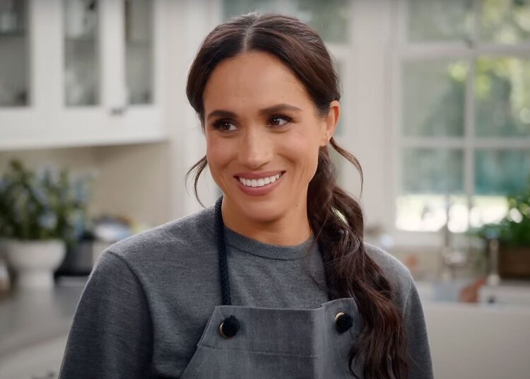 Meghan Markle fica chocado com Roy Choi em nova prévia no show da Netflix
