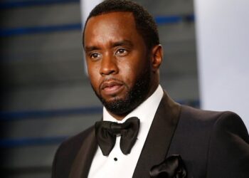 Mulher deixa o processo contra Jay-Z, Sean (Diddy) Combs alegando que foi estuprada aos 13 anos de idade