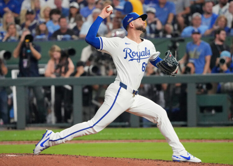 Notas da Royals: Erceg, Massey, Blanco