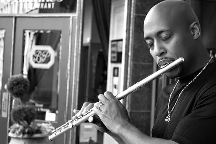 Nova crítica musical: Darryl Evan Jones