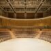 O interior da nova sala de concertos Thomas Tull no Edward e Joyce Linde Music Building no MIT.