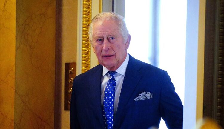 O Palácio de Buckingham esteve envolvido na reunião sobre o financiamento privado do príncipe Andrew, Sky News Learna | Notícias do Reino Unido
