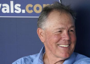 O Royals traz de volta o ex -gerente Ned Yost como consultor sênior do gerente geral JJ Picollo