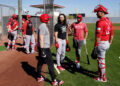 O ex -apanhador de Reds, Luke Maile, assina com o Kansas City Royals, se reúne com Jonathan India