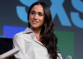 O movimento de pânico de Meghan Markle decodificado como especialista envia uma mensagem de aviso | Real | Notícias