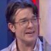 O número musical 'SNL' de John Mulaney é seqüestrado