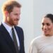 O príncipe Harry paga dívida do 'comportamento passado' de Meghan Markle