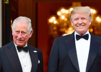 O rei Charles oferece a Trump uma visita 'sem precedentes' do estado