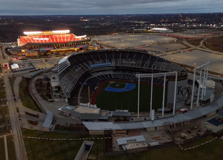 Os líderes esperam 'mudança de contexto' antes da próxima eleição no financiamento do KC Royals Ballpark