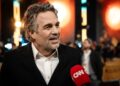 Por que Mark Ruffalo quer que você se lembre de que 'todo ditador mesquinho… sempre perderá' no final