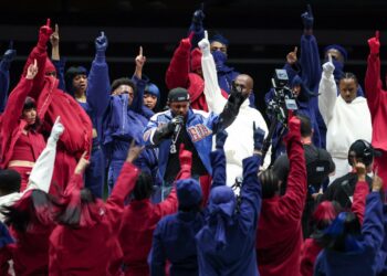 Por que o programa de intervalo do Super Bowl de Kendrick Lamar foi tão controverso?