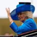 Queen Camilla sai para o Royal Duty e revela notícias deliciosas