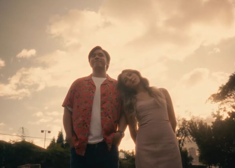 Rob Deniel solta o novo videoclipe estrelado por Hyacinth Callado