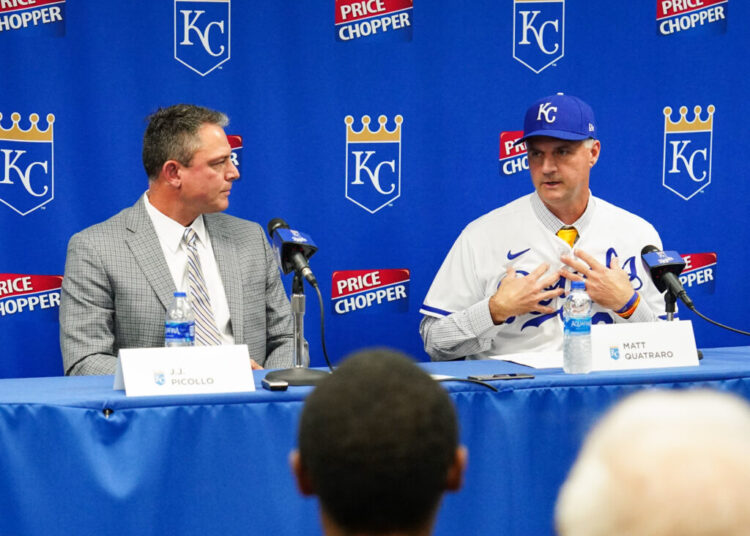 Royals Extend GM JJ Picollo, Exercício 2026 Opção no gerente Matt Quatraro