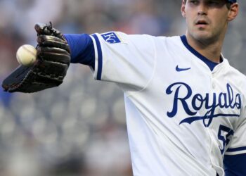 Royals Rumblings - Notícias para 17 de fevereiro de 2025