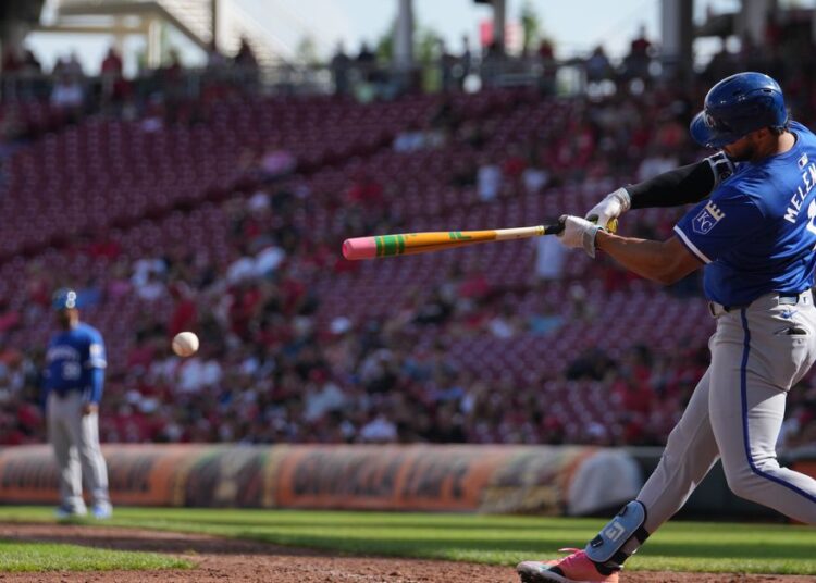 Royals Rumblings - Notícias para 20 de fevereiro de 2025