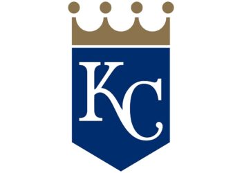 Royals estende Picollo, pegue a opção de Quatro