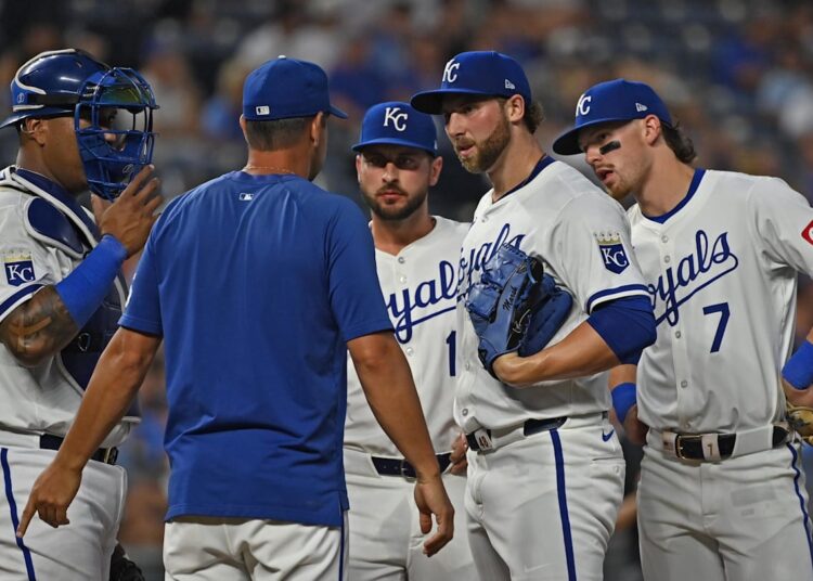 Royals obtém atualização positiva de lesões no arremessador de 26 anos em competição por rotação