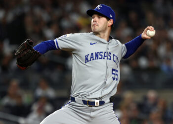 Royals recompensa All-Star com extensão de três anos