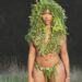 SZA lança quatro novas músicas 'Lana' antes da aparência do Super Bowl