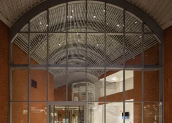 Sanaa combina a estética moderna com a funcionalidade em seu mais recente design do novo edifício musical do MIT, que deve transformar o programa musical da universidade