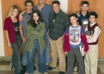 Seth Rogen diz que aprendeu uma lição valiosa de 'Freaks and Geeks' sendo 'instantaneamente cancelado'