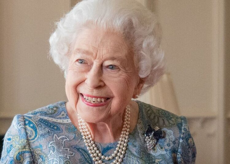 Sweet Gift Queen Elizabeth uma vez enviada para a América para o príncipe Archie | Real | Notícias