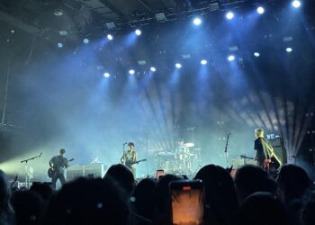 'The Charms' da Third Time com o recente lançamento do inalador - The Suffolk Journal