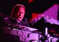 Thom Yorke equipes com Mark Pritchard para a nova música 'Back in the Game'