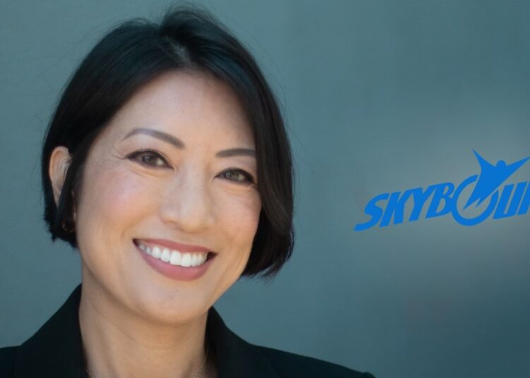 Tiffany Olivares Girardi se junta à Skybound Entertainment como chefe de publicidade