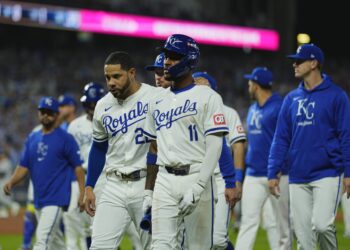 Um confronto clássico em The Making, enquanto Maikel Garcia luta por Kansas City Royals luta pela sobrevivência na arena feroz da MLB