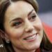Visita da prisão de Kate para conhecer mães e bebês