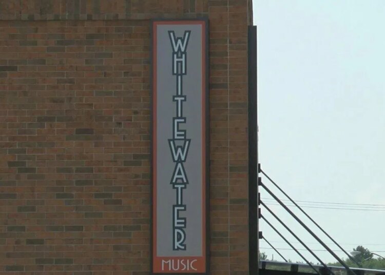 Whitewater Music Hall para fechar | WSAU News/Talk 550 AM · 99,9 FM