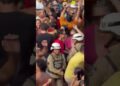 Saulo e Polícia Militar criam momento inusitado no Carnaval de Salvador