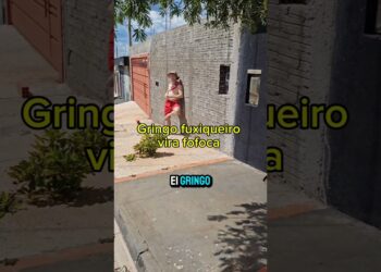 Gringo fuxiqueiro vira fofoca..