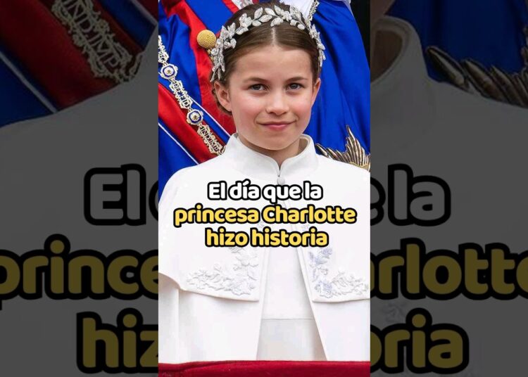 El dia que que la princesa Charlotte hizo historia #realezabritanica