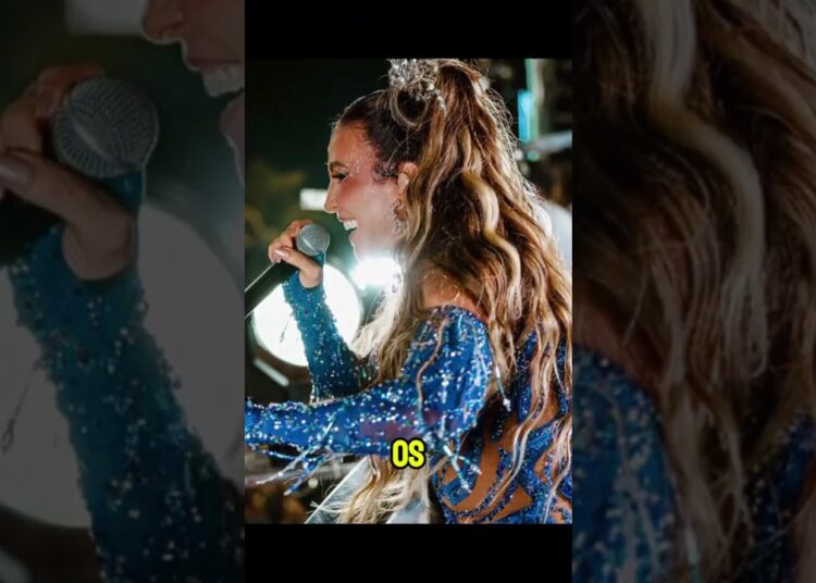 Ivete levou foliões a emoção #fofocas #carnaval  #bahia