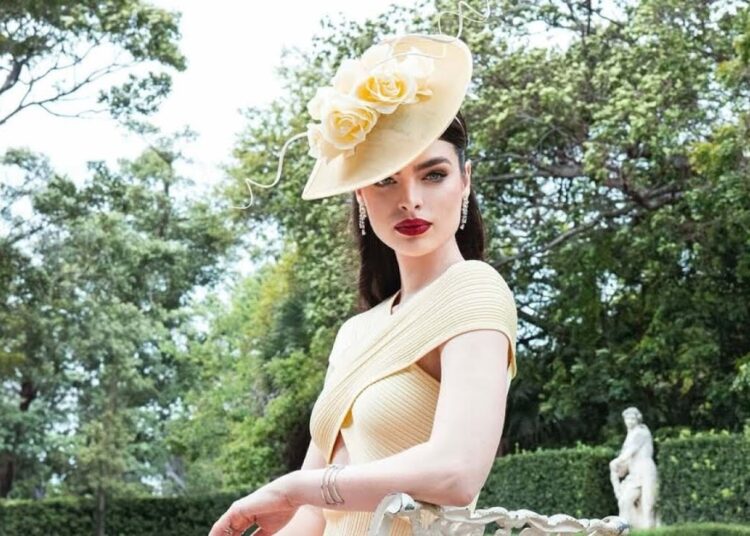 Nadia Ferreira más guapa que una princesa de la realeza deslumbra en el Vizcaya Luncheon